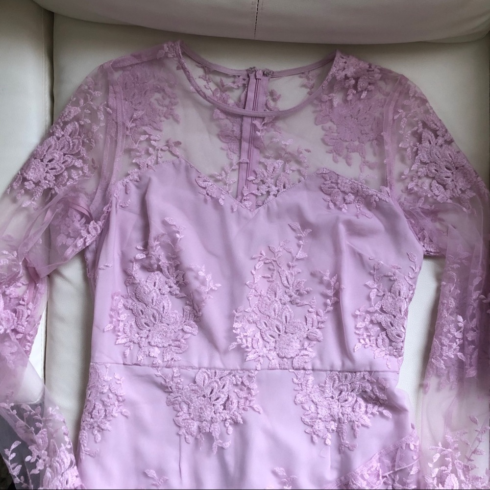 NEW Stunning Sugar Plum lace dress